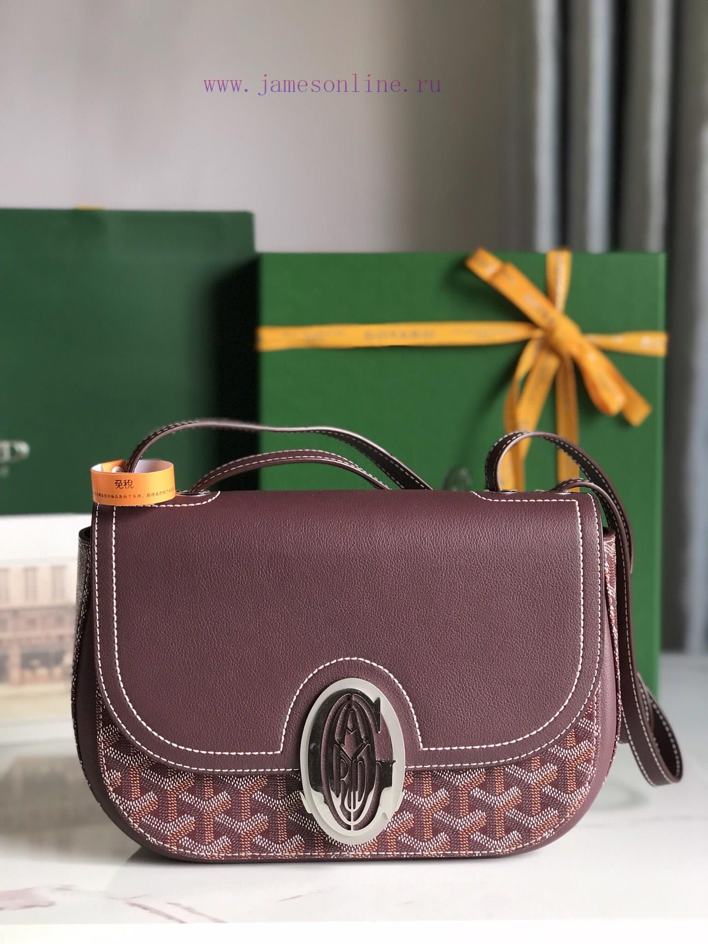 GOYARD 233 LLL not only retains the iconic elements of the classic version, such as the eye- d2vts4s9 - Image 2