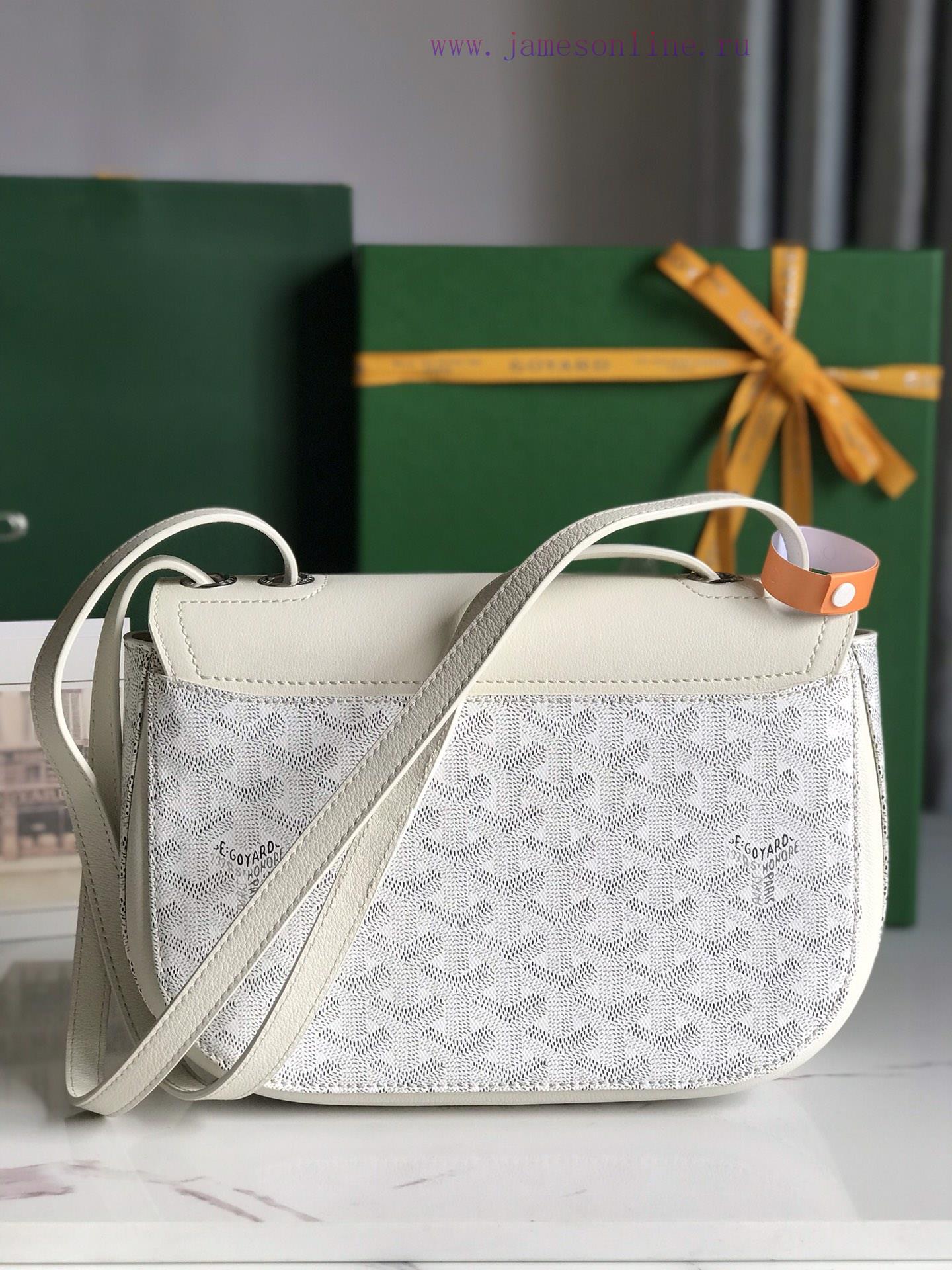 GOYARD 233 LLL not only retains the iconic elements of the classic version, such as the eye- zq67uqwj - Image 4