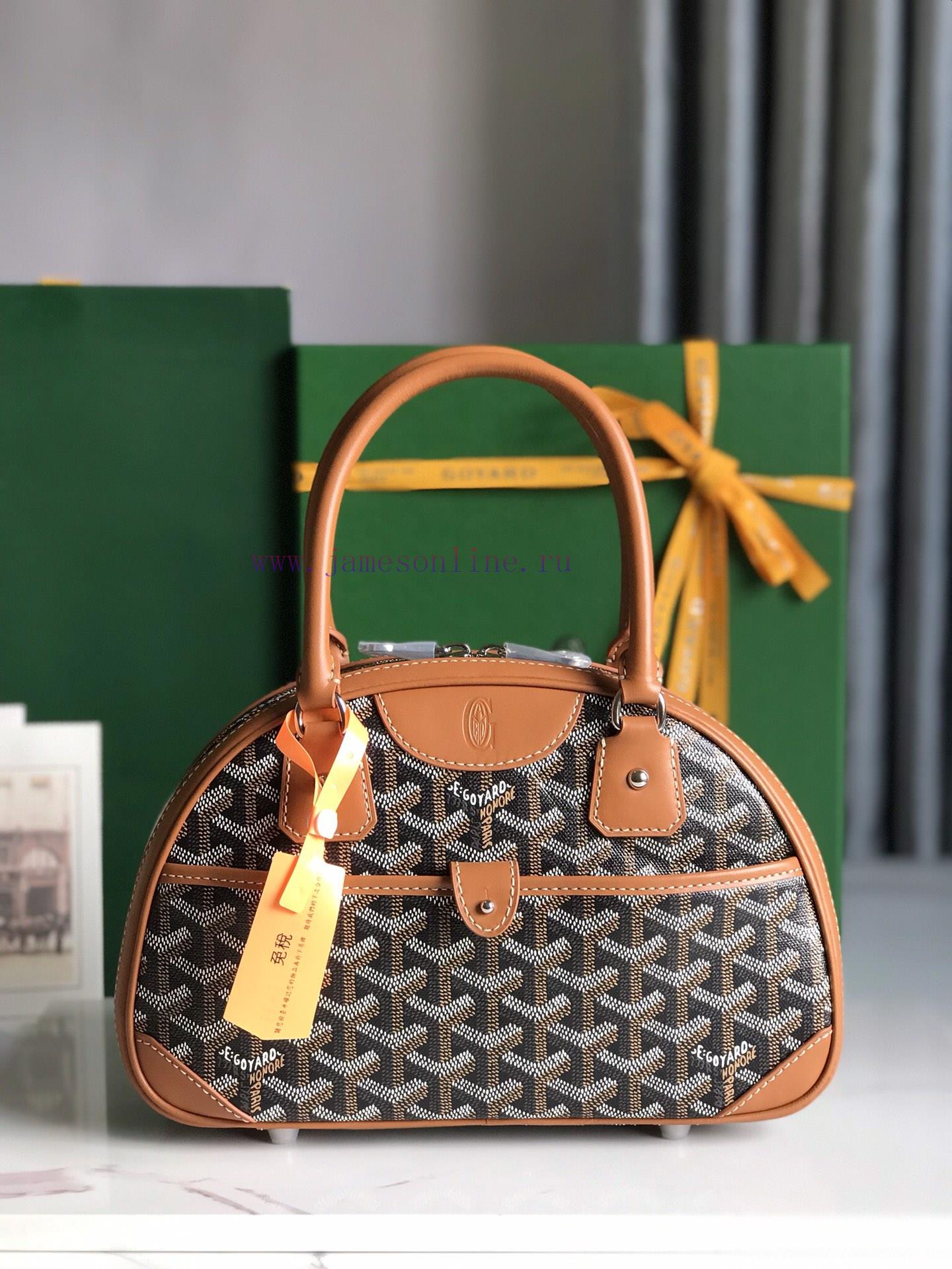Bowling miniVintage mini limited edition vintage bowling bag, classic yet exquisite, cute ye e7gtaq8c