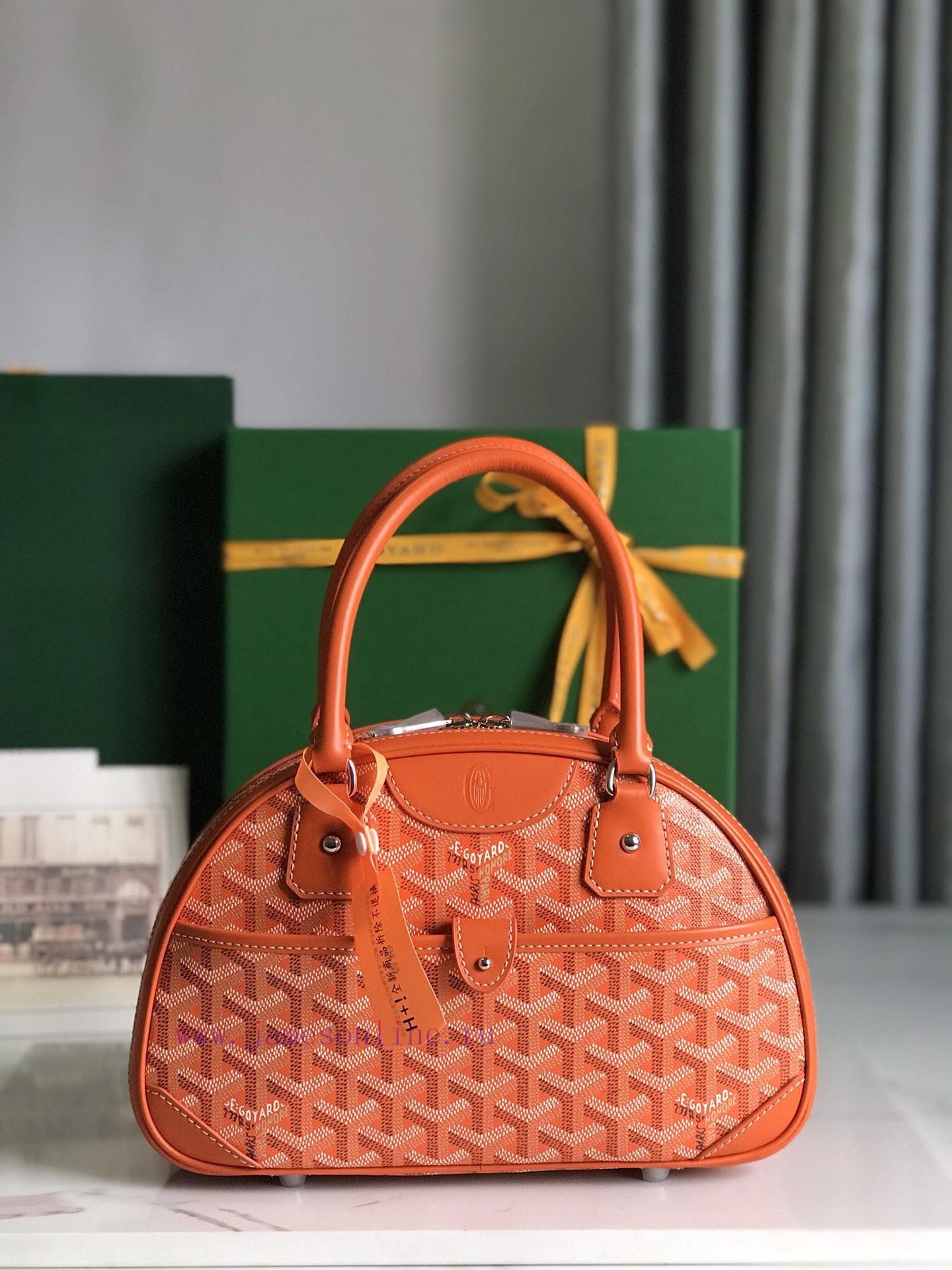 Bowling miniVintage mini limited edition vintage bowling bag, classic yet exquisite, cute ye t6lr6vfo