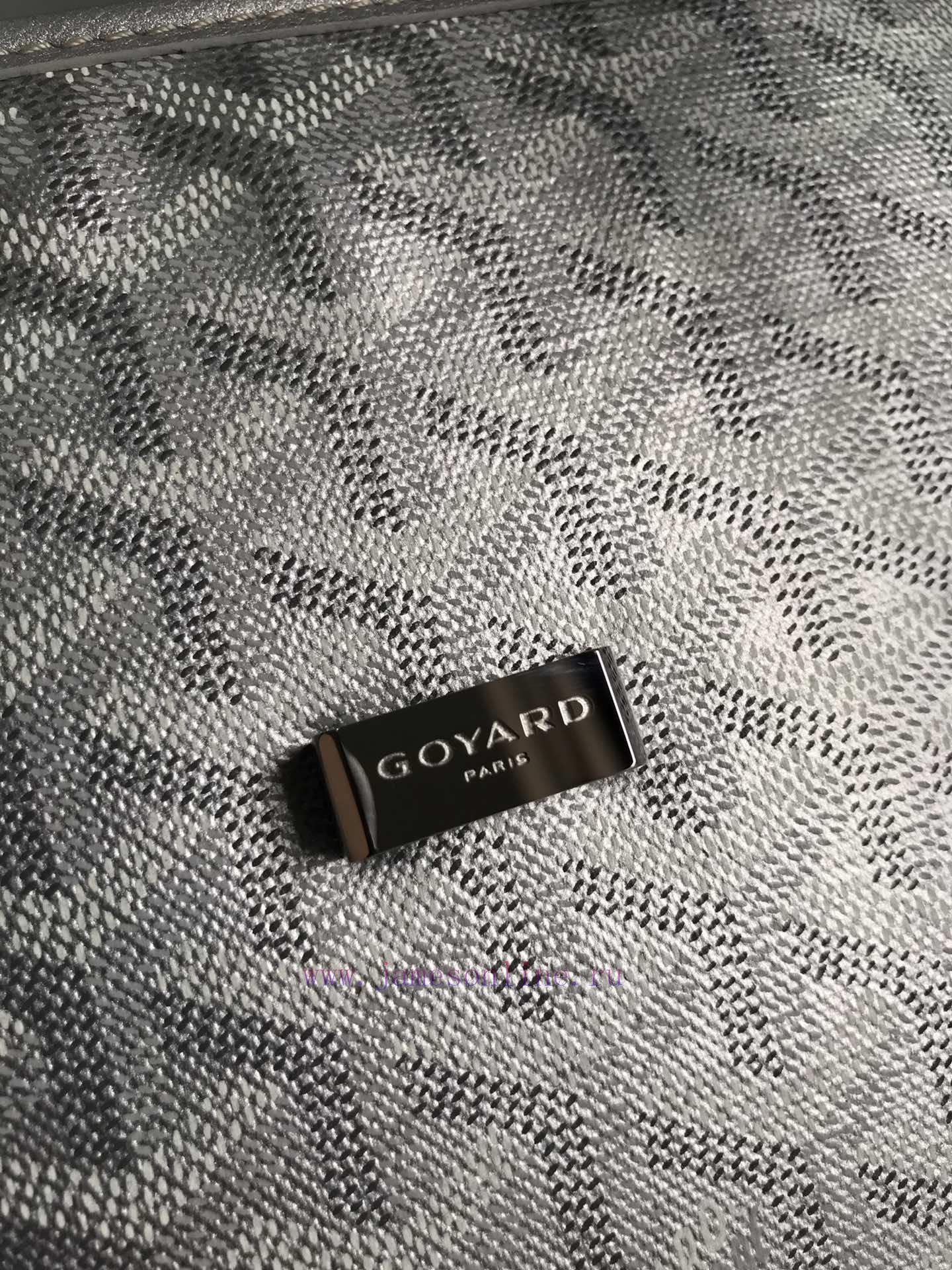 🤩 Goyard Belv é d è re II Sliver Space SilverThe classic quality of the Belv é d è re bag i q1mu45hi - Image 10