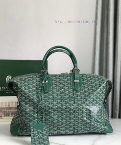 The Boeing travel bag is 45 centimeters long and is perfect for weekend short trips in the c qjzx2e8j