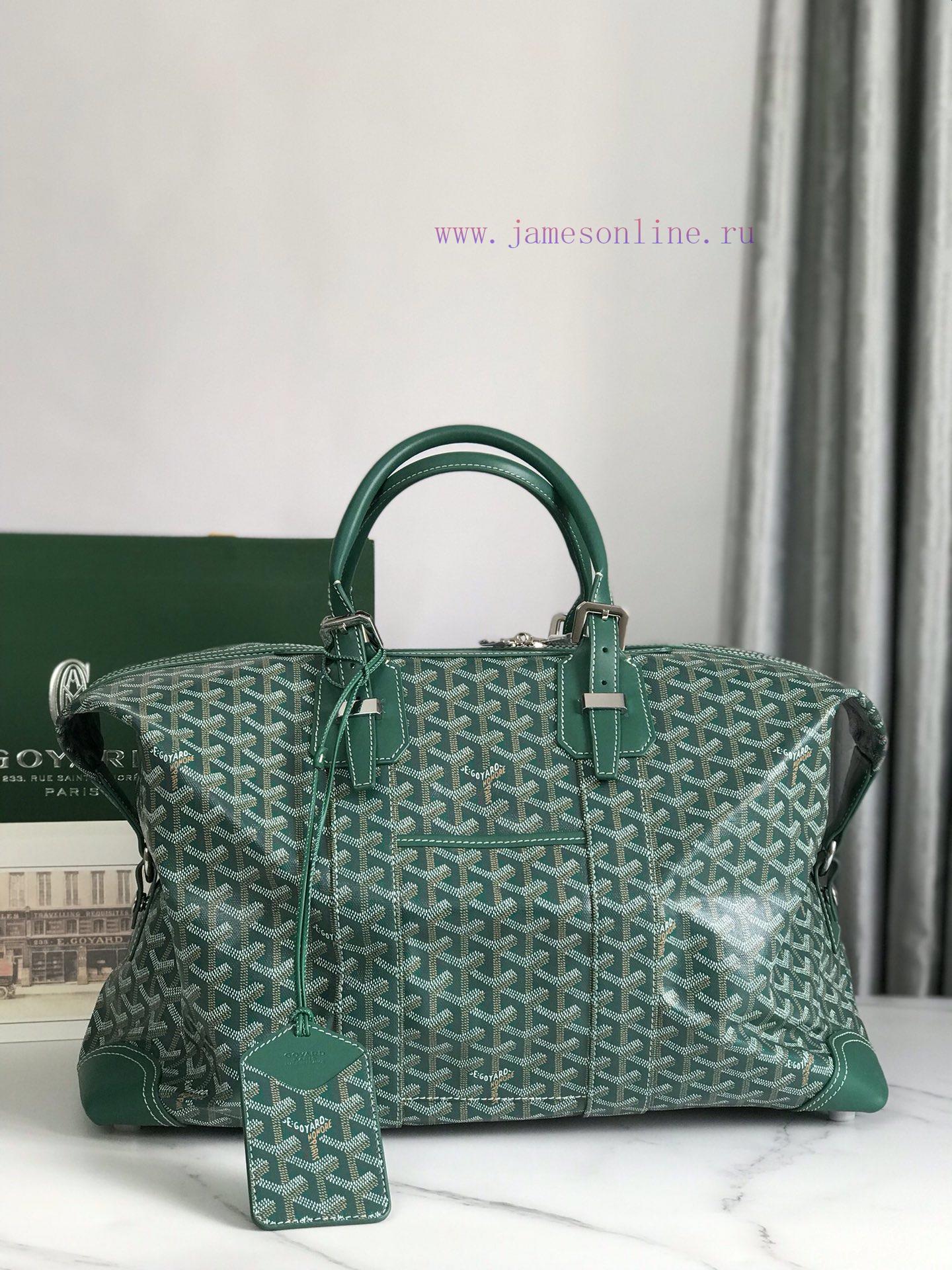 The Boeing travel bag is 45 centimeters long and is perfect for weekend short trips in the c qjzx2e8j