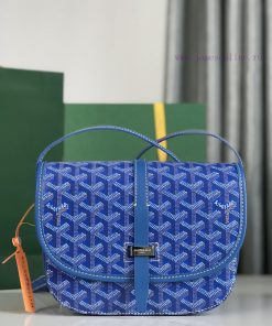 Matching original packaging with silk ribbon🤩 𝐆𝐨𝐲𝐚𝐫𝐝 The newly launched Goyard Belv é d è re 579390wl