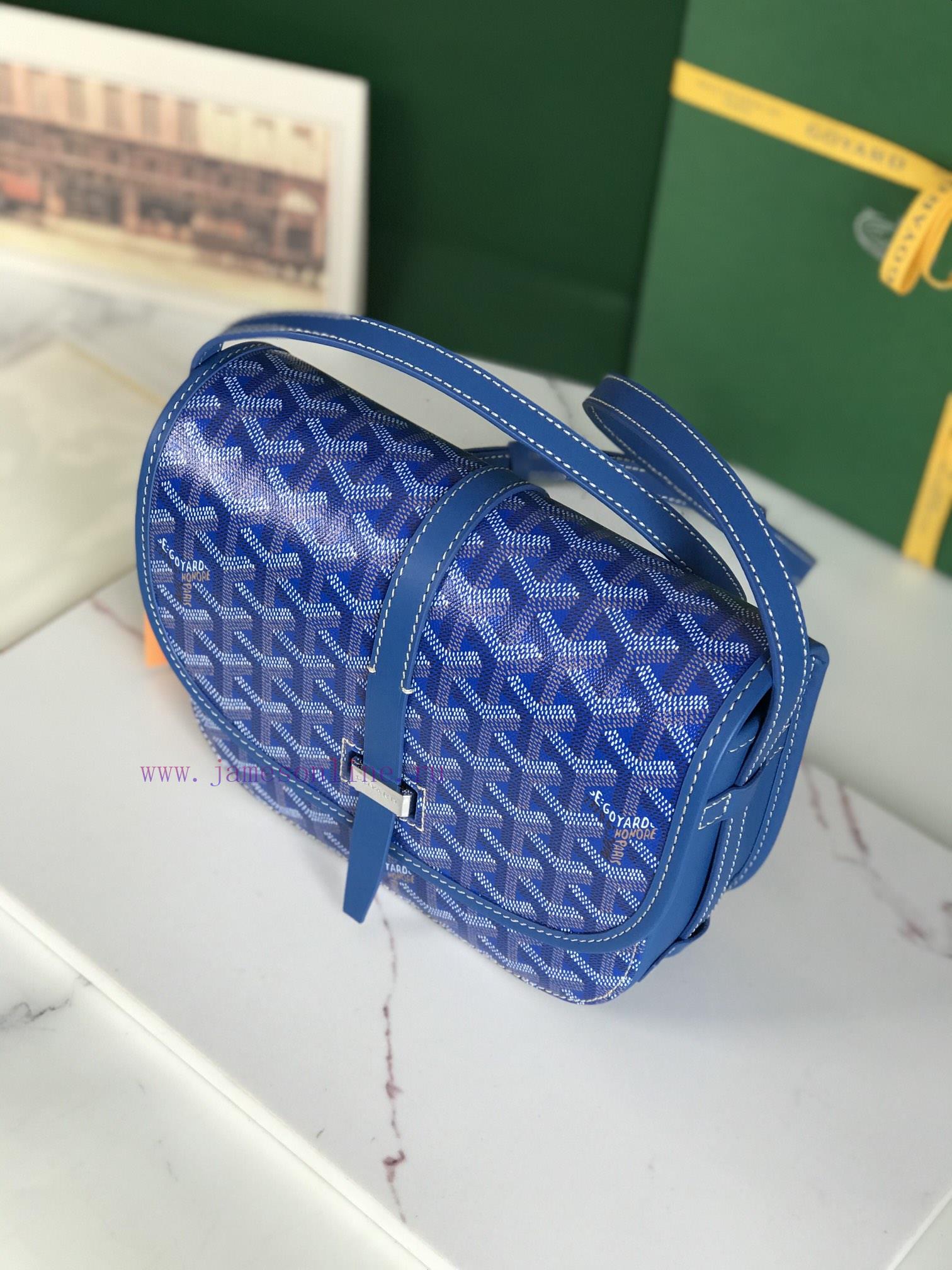 Matching original packaging with silk ribbon🤩 𝐆𝐨𝐲𝐚𝐫𝐝 The newly launched Goyard Belv é d è re 579390wl - Image 4