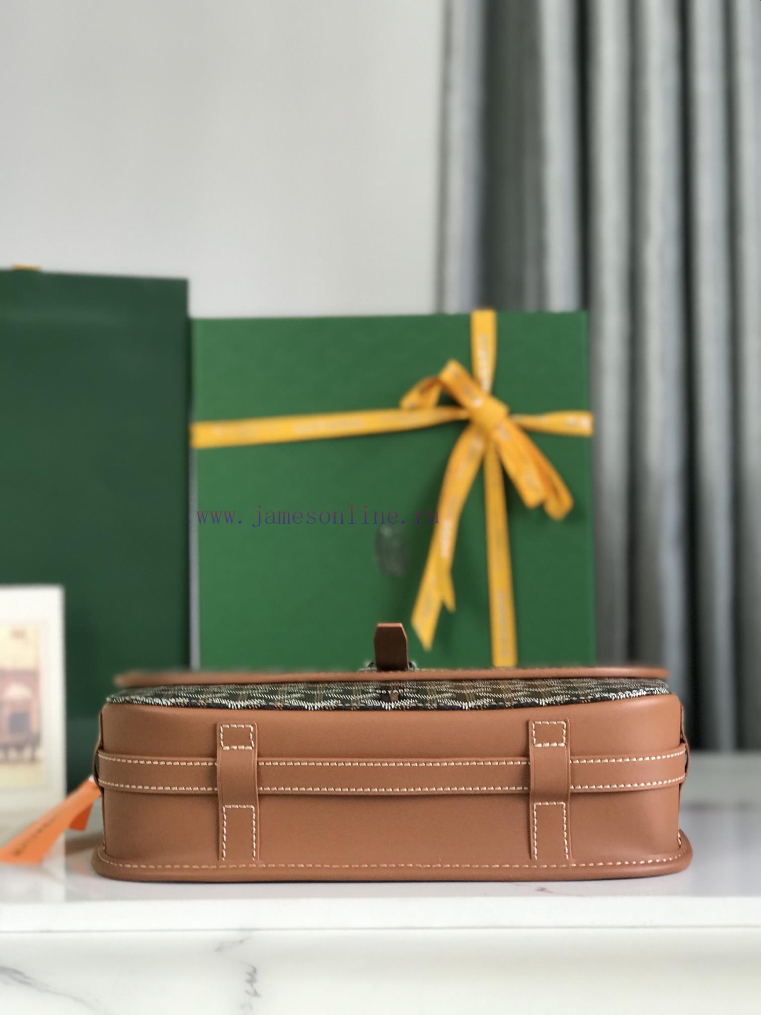 Goyard's newly launched Goyard Belv é d è reThe classic quality of the Belv é d è re bag is ki1dm66c - Image 8