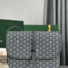 Goyard's newly launched Goyard Belv é d è reThe classic quality of the Belv é d è re bag is 97vrqwdf