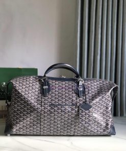 The Boeing travel bag is 55 centimeters long and is perfect for friends who carry multiple i aklct78y