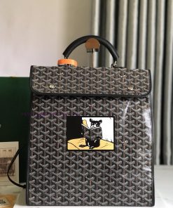 Goyard Saint Leger Folding Backpack Limited Edition French StyleThe Saint Leger bag follows v033y3i4