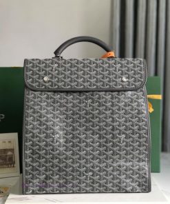 Goyard Saint Leger Folding BackpackThe Saint Leger bag follows Goyard's consistent modular d lpjrdh3g