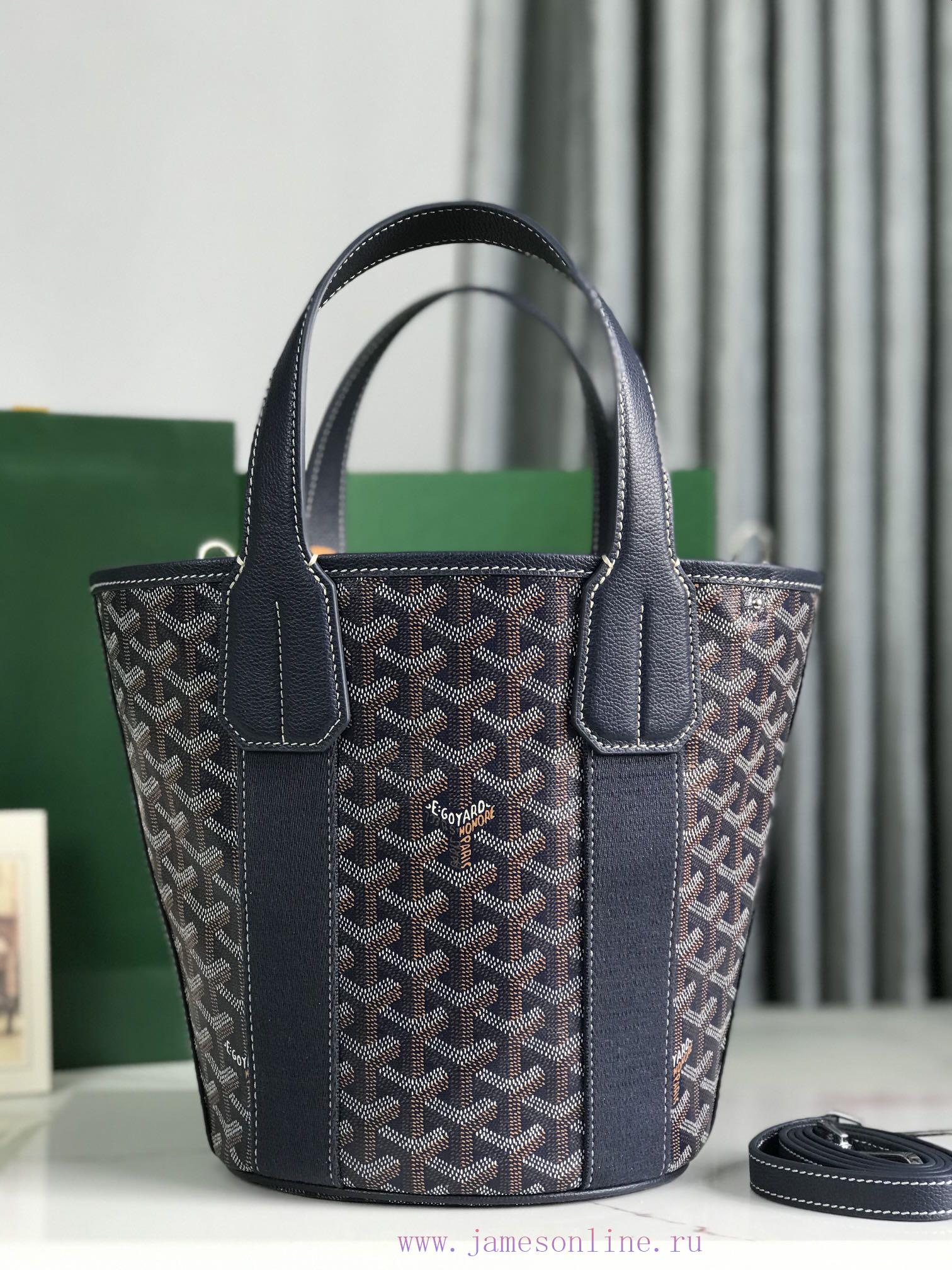 BELHARRA small bag is the perfect companion for vacationing under the sun. Its iconic bucket 4wihf3q4 - Image 3