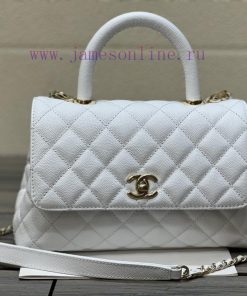 Chanel Bag 𝘾𝙃𝘼𝙉𝙀𝙇 𝟮𝟭𝙉𝙚𝙬 𝘾𝙤𝙘𝙤 𝙝𝙖𝙣𝙙𝙡𝙚The outer seam of the bag cover is designed with a built- 3fgiqy20