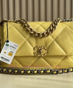 Chanel Bag Annual Baowang Mountain SheepskinMouth cap, foreskin, goat skinGold, silver, and sxbsr0e8