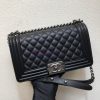 Chanel Bag 𝐋𝐞𝐛𝐨𝐲 Tire Leather SeriesNine years of handmade precision production, based on th wlmutw6i