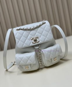 Chanel Bag 𝟮𝟯𝗣 Super popular double backpack, very small in size, about the same size as the 5cj9yxnu