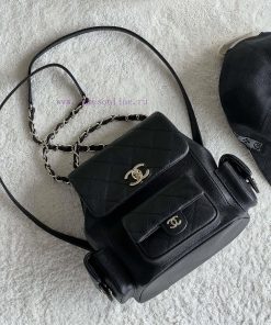 Chanel Bag 𝟮𝟯𝗸 New backpackThe leather is made of caviar and cowhideThe perfect combination iju587wa