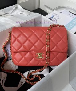 Chanel Bag   🦋 CHANEL23B 🥇 AS4264 Chain Terms Fang PangziThe edge of the 23B version is a ci 8u4j2ghw