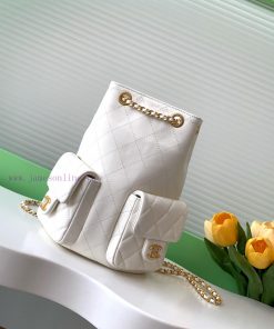 Chanel Bag 25C Early Spring Vacation Series Sheepskin Backpack Shoulder Straps Still Leather 7t3nbkuj
