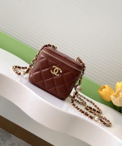 Chanel Bag The 24K pearl makeup bag is super luxurious, made of high-quality sheepskin mater baxtfkzu