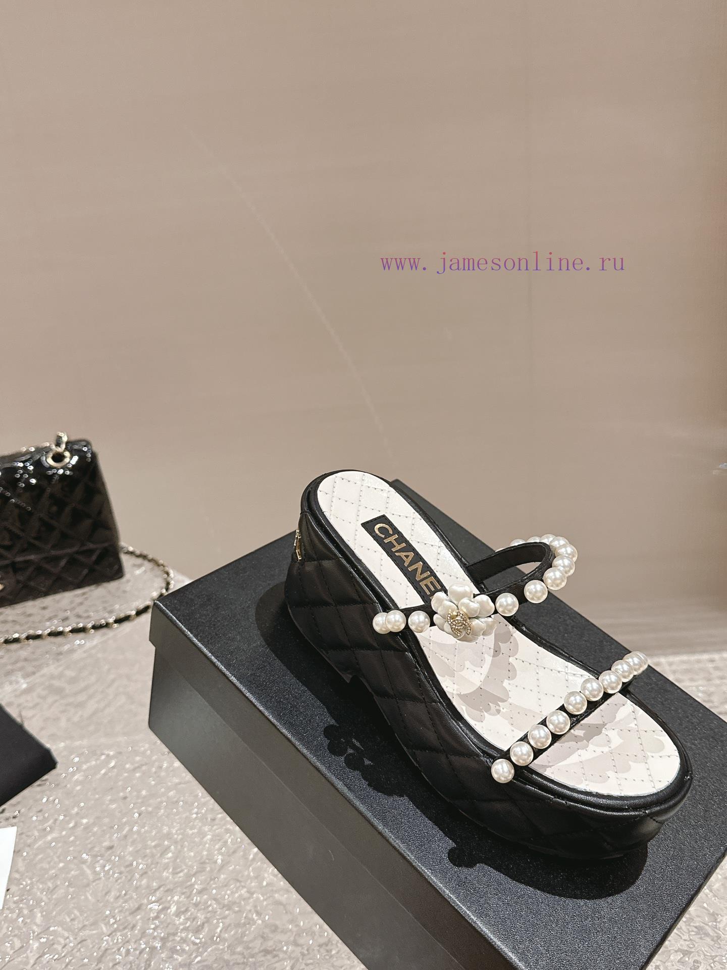 Spot sale𝐂𝐡 * 𝐧𝐞𝐥 24 Top selling itemsAuthentic gradeLeather upperInner sheepskinBottom TPUH51gwvedx - Image 5