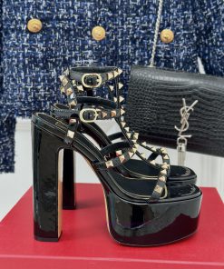 Valentin | Valentino Spring/Summer Launch Event New ProductsRivet hate sky high waterproof pwulkrf06