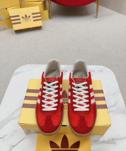 . The Guccix adidas Original cross-border collaboration German training sports shoe features2tmdksrm
