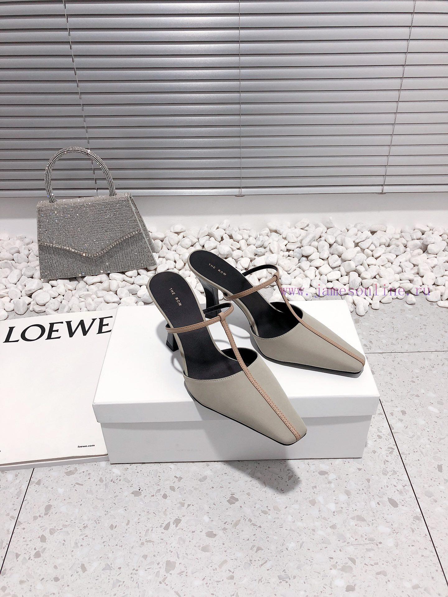 Top of the line The Row high-heeled slippers with toe caps and semi trailers are from a youn22vi6hrv - Image 4