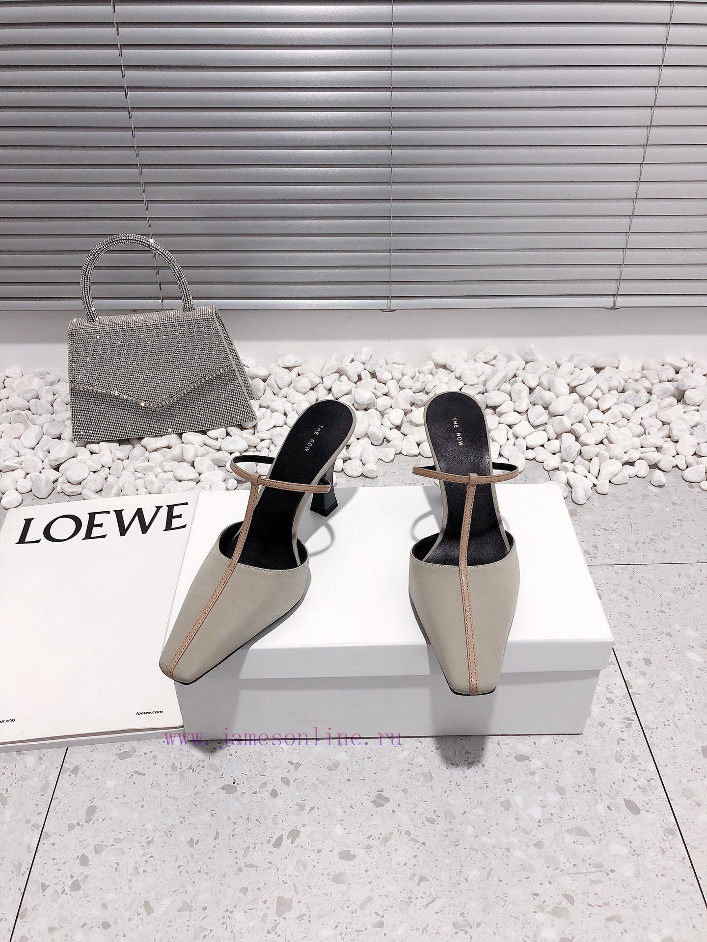 Top of the line The Row high-heeled slippers with toe caps and semi trailers are from a youn22vi6hrv - Image 5