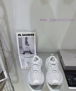 The BALENCIAGA handmade hot stamping 3xl series retro casual sports shoe series is launched 0cw0bip7