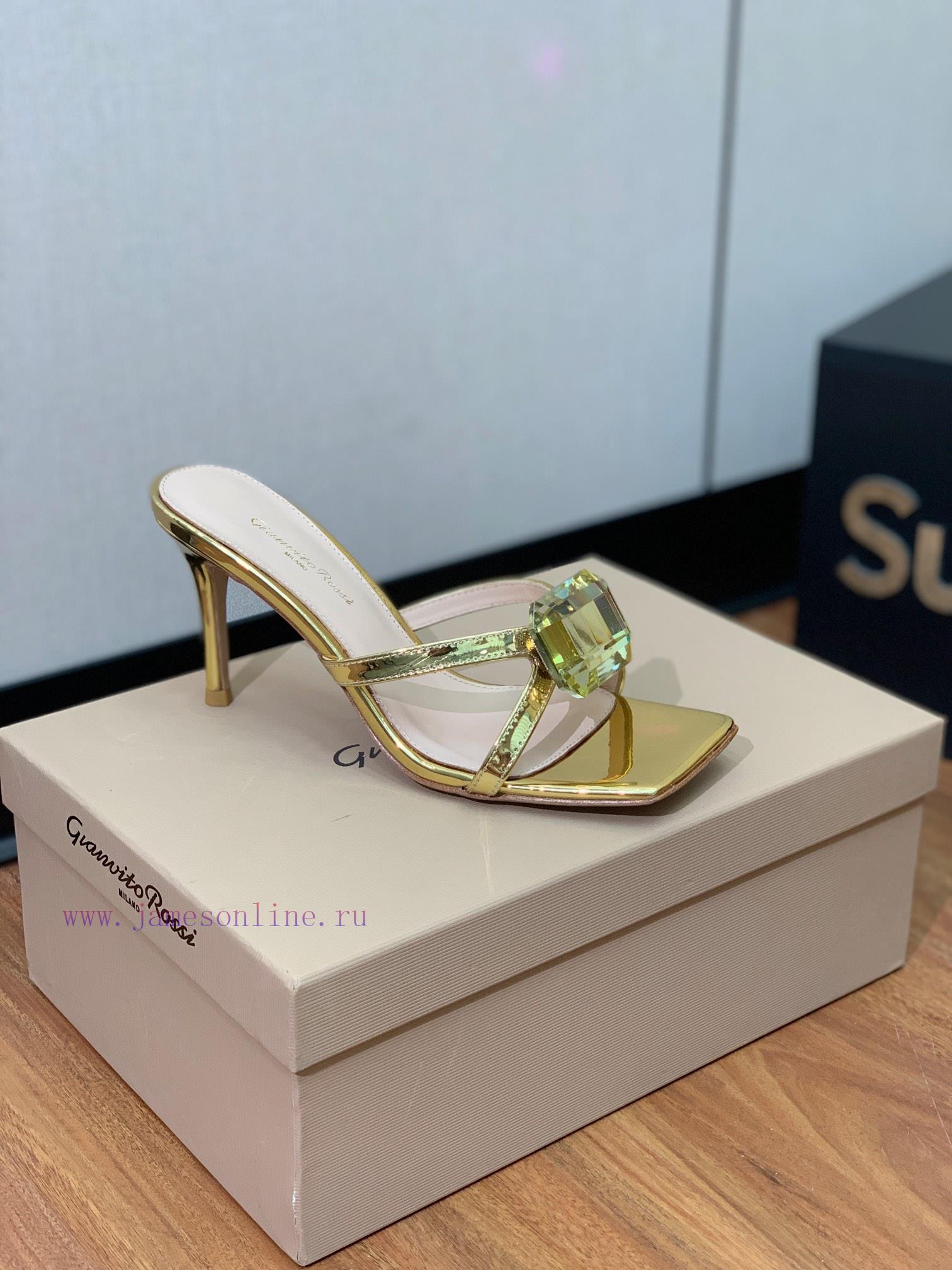 Gianvit Ross large button square toe slippers adhere to the design style of elegant and intew88us8cr - Image 8