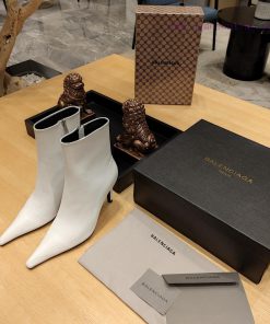 Balenciaga 2023 Autumn/Winter Model Collection2023 official retro "cloth pattern BB printingv3iu8x2w