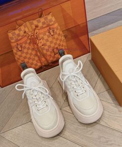 High qualityLouis Vuitton Trainer Embossed Color blocked Fashion Versatile Low cut Casual Bofvgvhesi