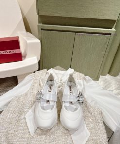 | ²⁰²4 𝐬𝐬  🤍🤎𝐑𝐨𝐠𝐞𝐫 𝐕𝐢𝐯𝐢𝐞𝐫  Roger Vivian Viv 'Run diamond buckle fabric sports shoes are a magvazp0x