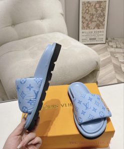 LV couple's flagship denim slippers are now available in hard goodsA high-end purchasing procpjnsqgy