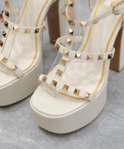 Valentino Paris Fashion Week 2023 Spring/Summer Show Collection 2023 New Valentino Hentian H6ntsndm2