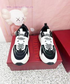 VALENTINONew True Act sneakers with comfortable mesh fabric for smooth contours and full griyxfl6gyh