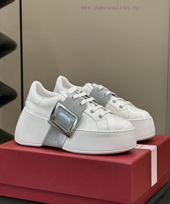 roger vivier ss24 new arrival-～The latest Viv's Skate diamond buckle thick soled casual shoekxqw3xn7