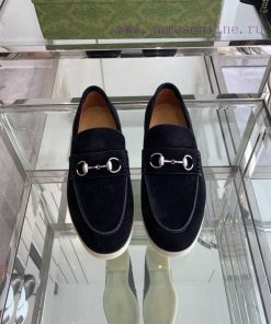 Gucci Classic Men's Horseneck Buckle loafersFeaturing a classic design and intricately embel8qciqcim