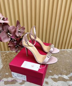 -- New Warren——————2024 Top Valentino Paris Fashion Show launches Valentino mesh studded san5nguvlid