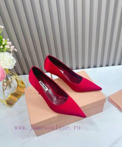 The 2024 new product MIU MIU has a brand new and super beautiful decoration combination, fulnl41f6t5