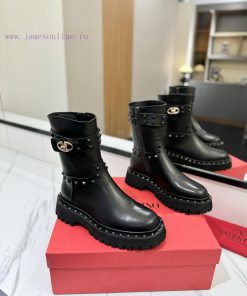 VALENTINO GARAVANIVL - V Knight Boots - Outer V-Lock Layout Design - Inner Zipper Opening To7wawm3t8