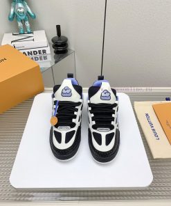 LV's new Skate sneakers have a unique style with a genuine leather face and lucky clover. Thx0oi913q