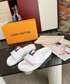 Louis Vuitton's 2024 autumn/winter new slippers are on the market, with 11 high-end customizce52ybjo