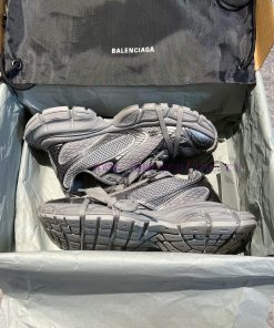 Top Balenciaga 3xl mesh distressed lace up low top dad shoes silver grey. The exterior desigcri0kgqi