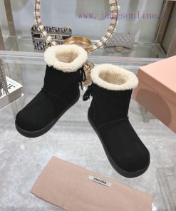MiuMiu 2024 Autumn/Winter Fashion Style Strapped Wool Short Boots Snow Boots Fury ShoesFrequb5gt42zo