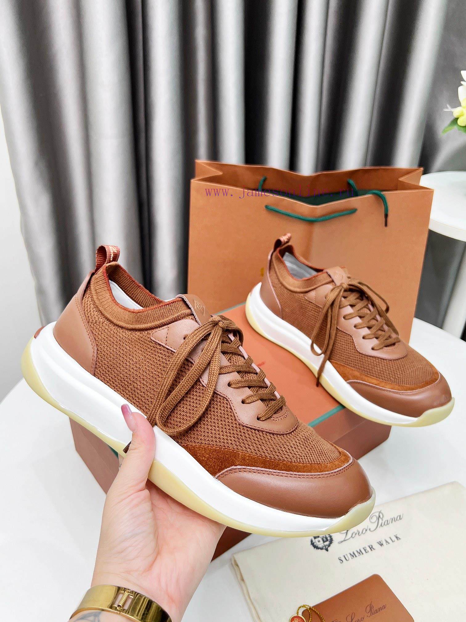 This sports shoe redefines the iconic 360LP from a modern perspective, featuring a new exteryqtw31ah - Image 3