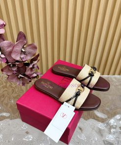 -- New Warren——————2024 Top Quality Valentino Woven Slippers with Exquisite Texture ️ Very e9zjj80zz