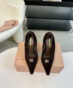 High heelsMiu Miu 24ss autumn and winter Blok small square toe loafersThis Brock shoe featur8on8p95g