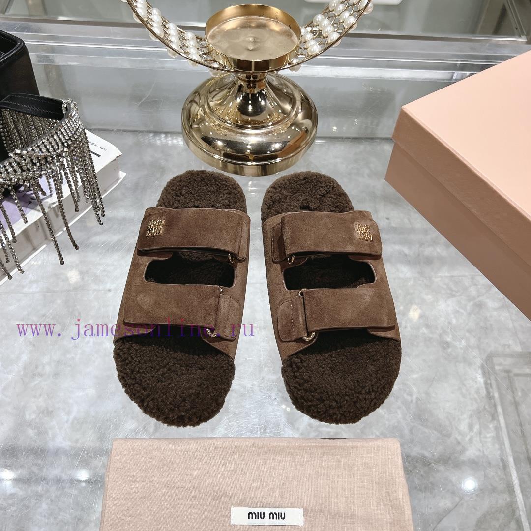 Miu Home 2024 Autumn/Winter New Wool SlippersSuper comfortable Miu fur mop, simple, beautifu7nghwtea