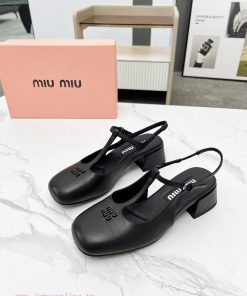 First release MIUMIU * Miu Miu rear empty sandals 2025 new model🤩 No matter how you wear it,fu0kq1tk